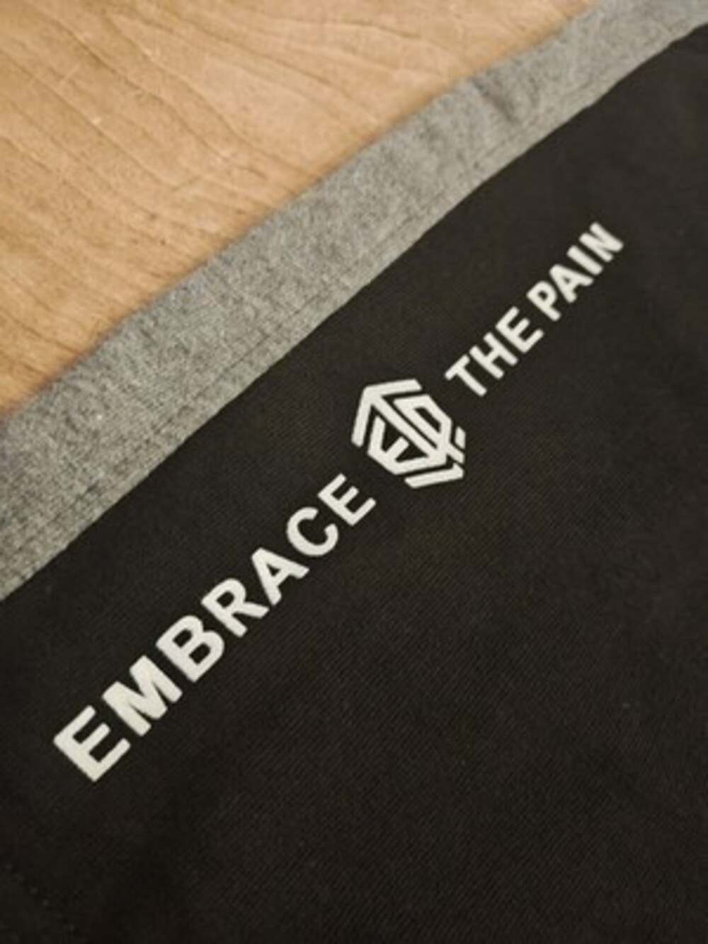 Livesore Embrace The Pain Men's Black Athletic Shorts  NWT Size XXL CrossFit Gym - Picture 4 of 7